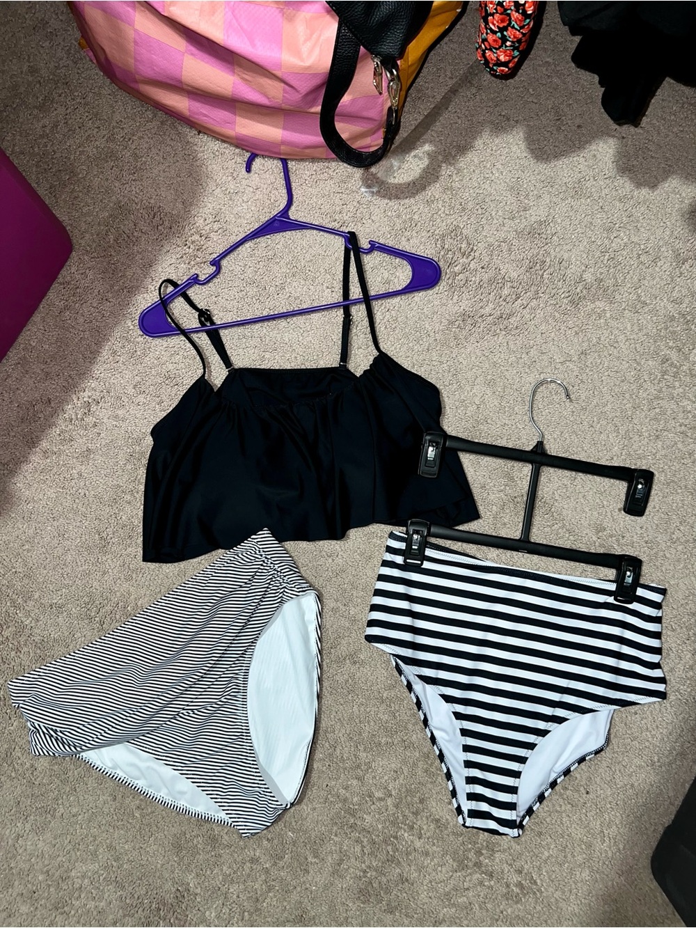 Cupshe 2 Black & White High Waisted Bikini Bottoms & Cupshe Black Bikini Top
